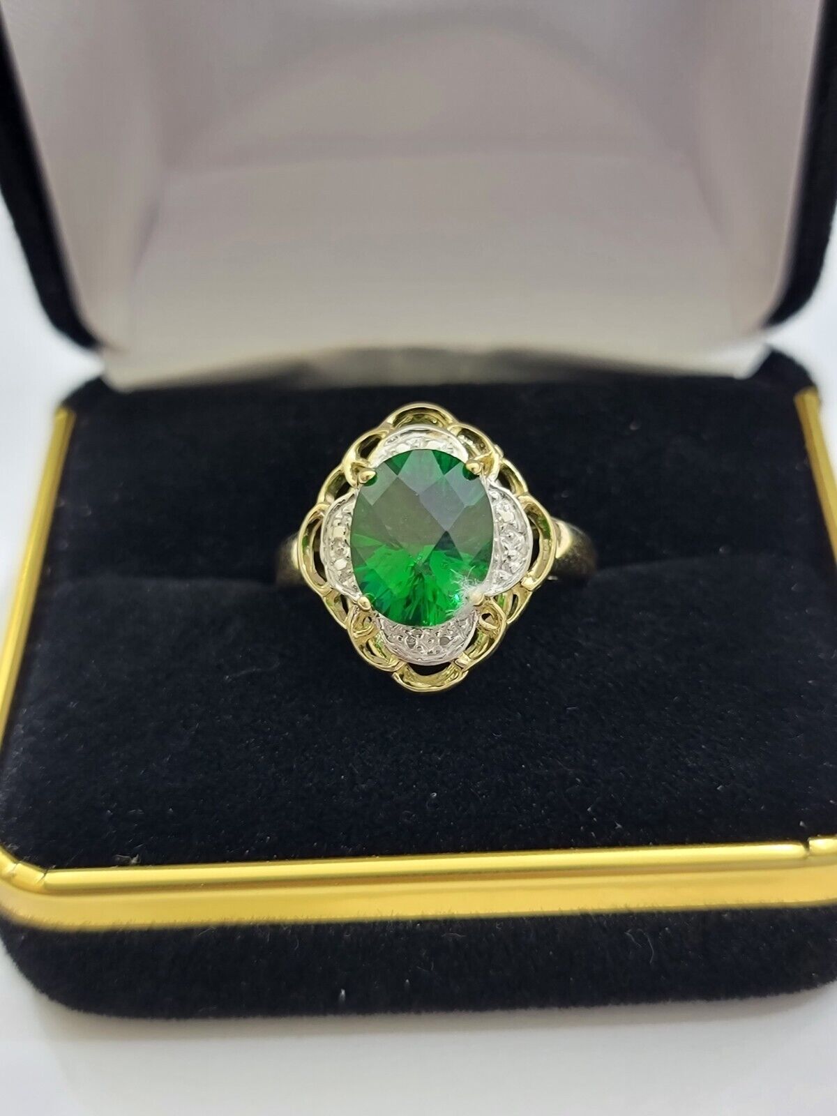 10k Gold Women Ring Green Color Stone Ladies Band REAL 10KT Size 6.5/7 New - GoldenlinQ