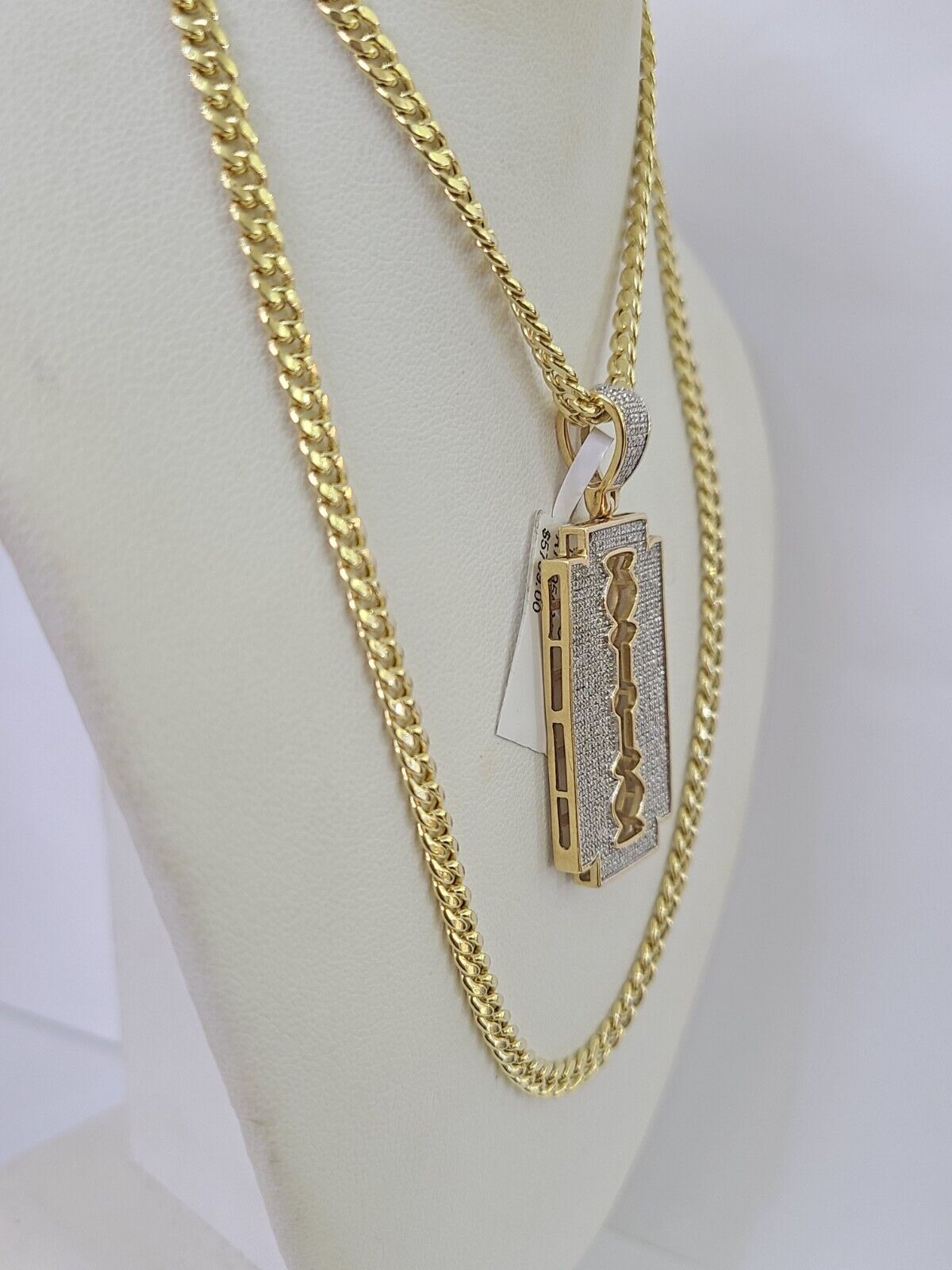 10k Miami Cuban Chain Razor Blade Charm Diamond Set 4.5mm 20" - 28" Necklace Gold - GoldenlinQ