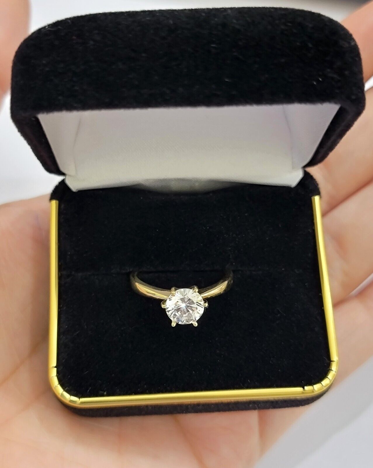 10k Yellow Gold Ladies Solitaire Ring For Womens Casual Band SALE Real Brand New - GoldenlinQ