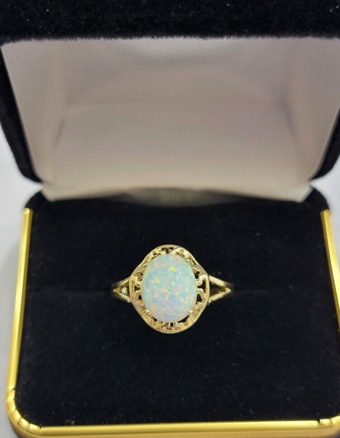 10k Yellow Gold Ladies White Opal Ring For Women Casual Band SALE Real Brand New - GoldenlinQ