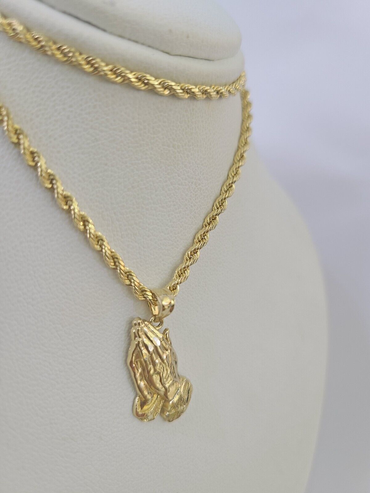 14k Rope Chain Praying Hands Charm Pendant Gold 2mm 18" - 24inch SET Necklace - GoldenlinQ