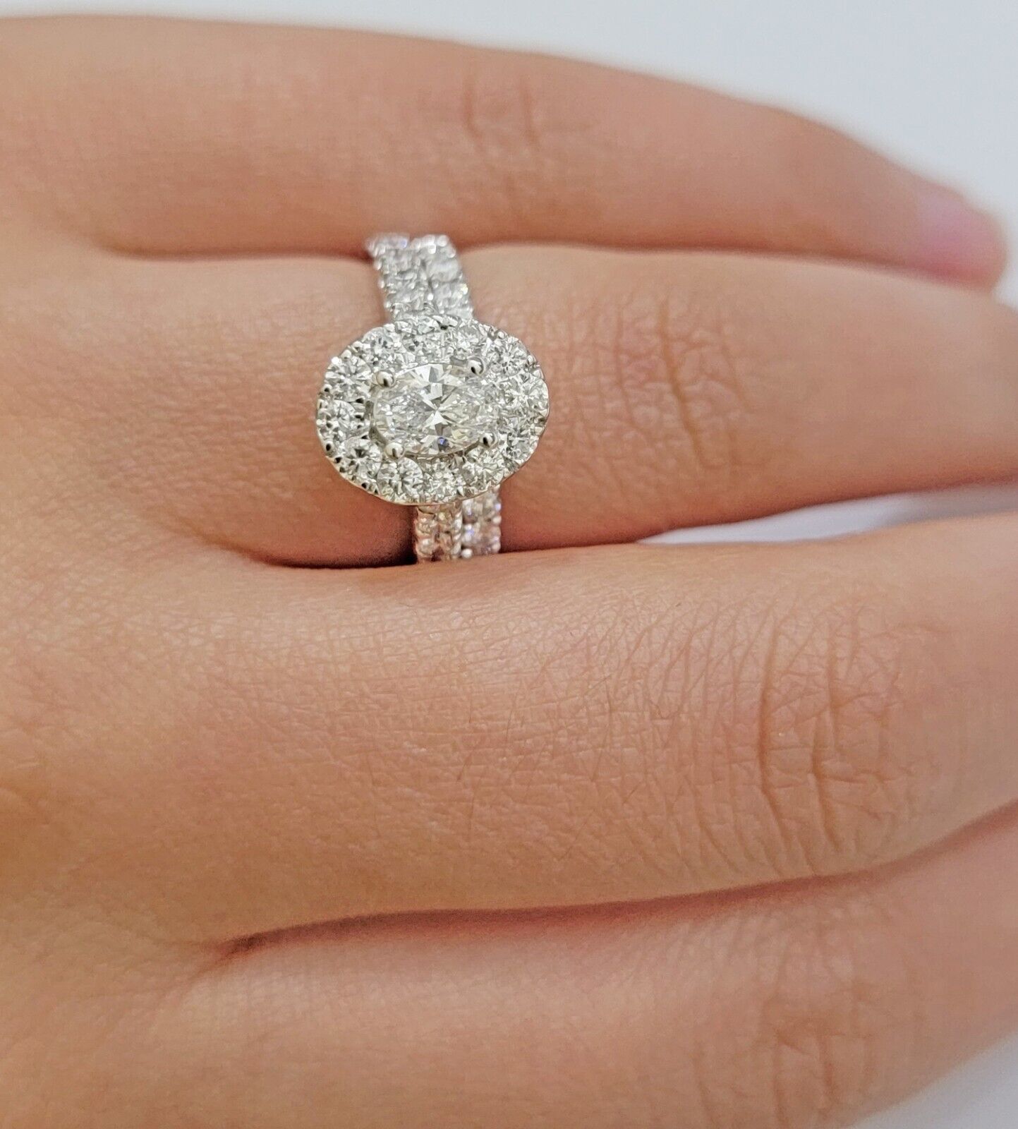 14k White Gold 2CT Diamond Ring Band Ladies Oval Solitaire Wedding Engagement - GoldenlinQ