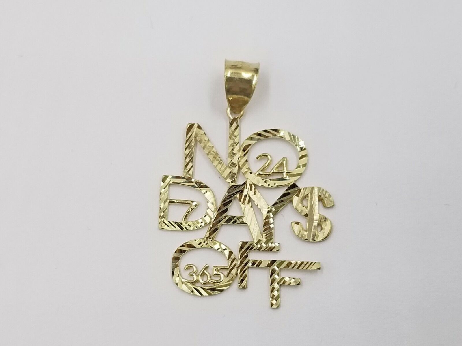 2.5mm Rope 10k Gold No. Of Days Charm Pendant Chain in 18 20 22 24 26 28 Inches - GoldenlinQ