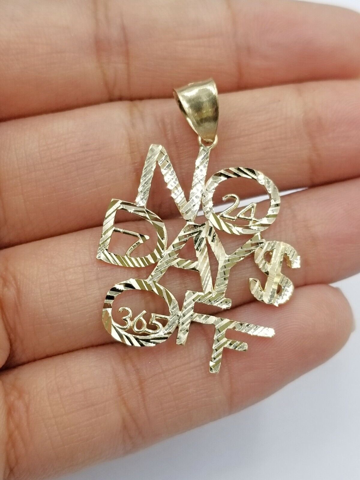 2.5mm Rope 10k Gold No. Of Days Charm Pendant Chain in 18 20 22 24 26 28 Inches - GoldenlinQ