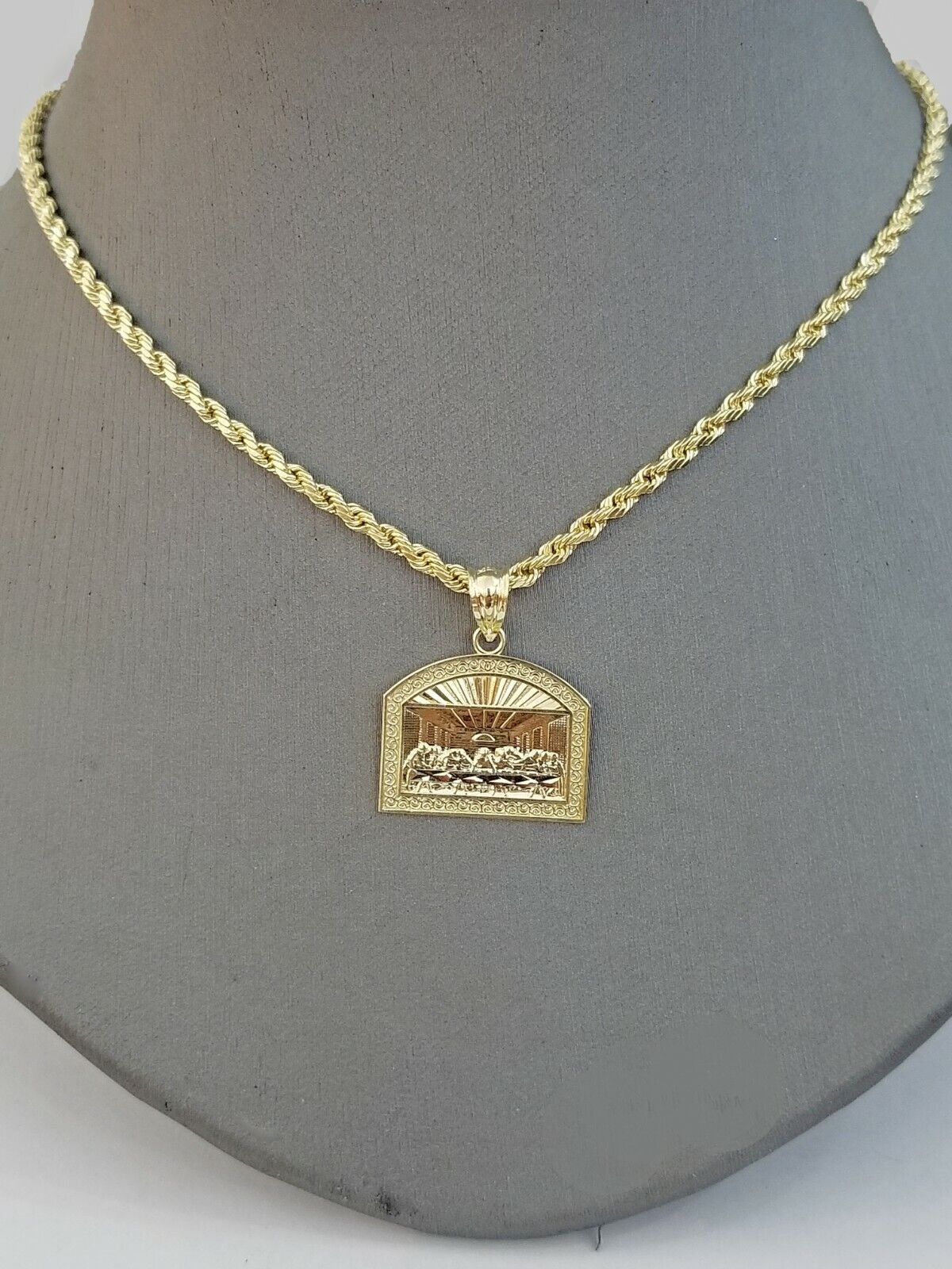 10k Real Yellow Gold Last Supper Charm Pendant Men Women Diamond cuts Design