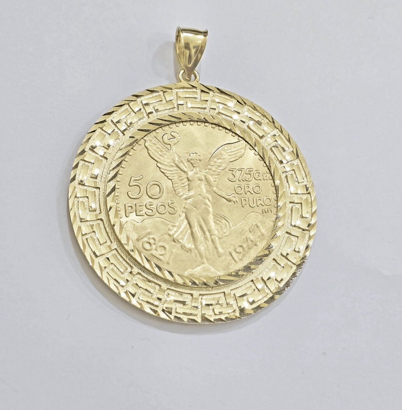 Centenario Coin Charm Solid 10k Yellow Gold 50 Pesos 1947 Centenaro With Bezel - GoldenlinQ