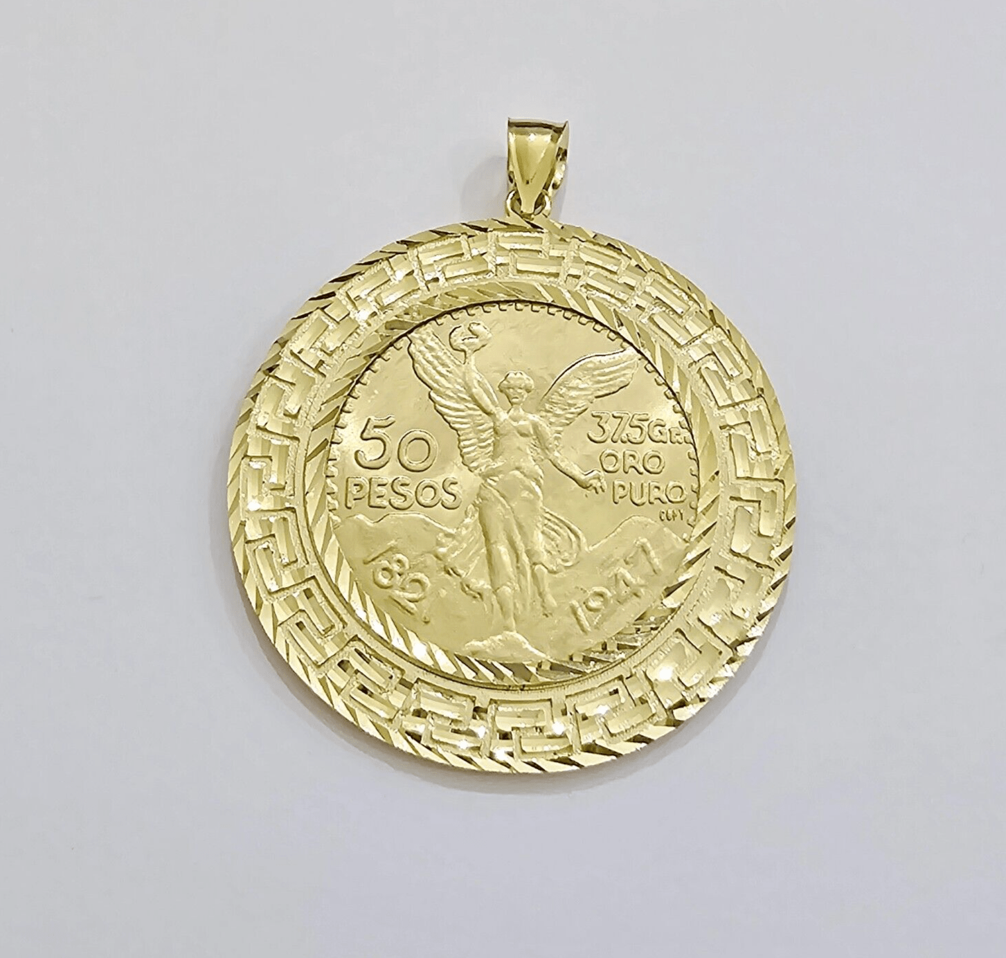 Centenario Coin Charm Solid 10k Yellow Gold 50 Pesos 1947 Centenaro With Bezel - GoldenlinQ