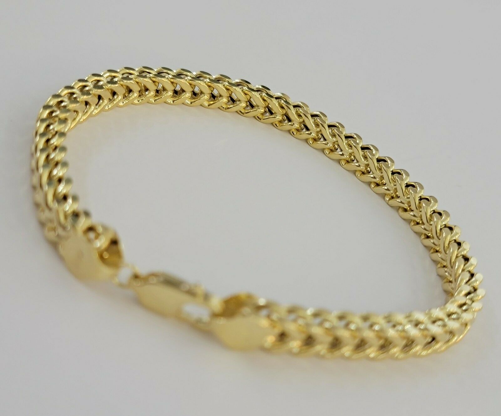 Men's 10k Gold Franco Bracelet 8" 6mm 10kt Yellow Gold Authentic 10kt MEN STRONG - GoldenlinQ