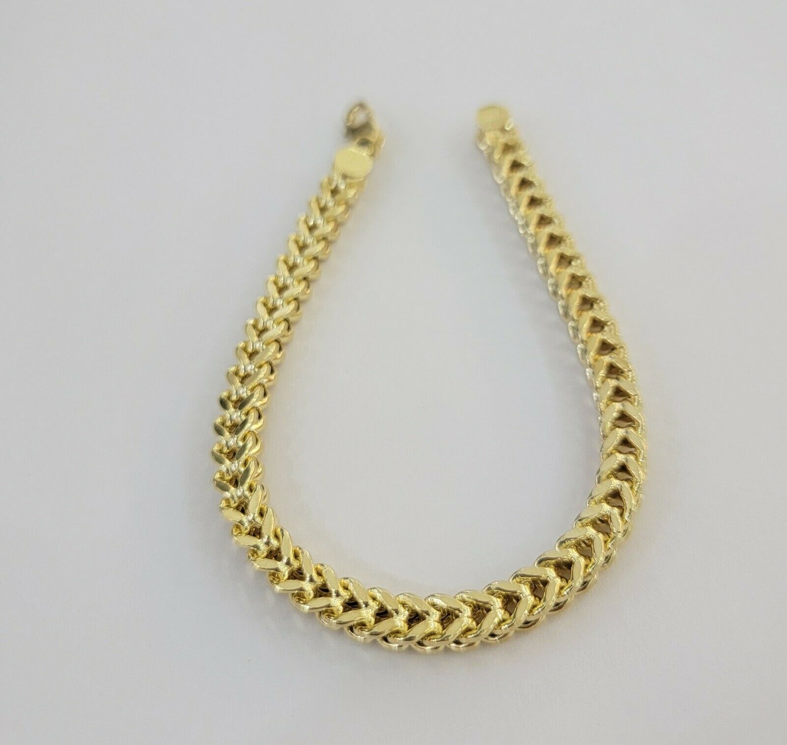 Men's 10k Gold Franco Bracelet 8" 6mm 10kt Yellow Gold Authentic 10kt MEN STRONG - GoldenlinQ