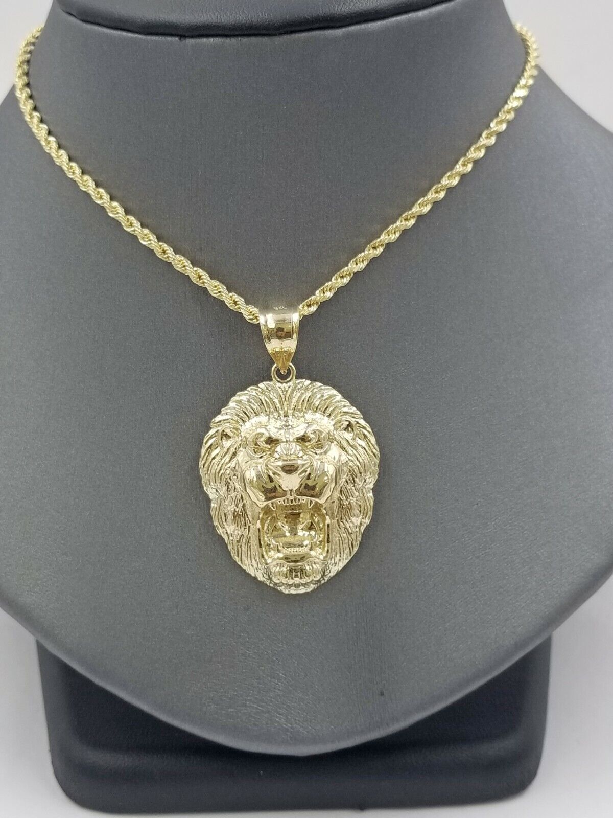 Mens 10k Solid Yellow Gold Roaring King Lion Head Charm Pendant Diamond Cut Real - GoldenlinQ