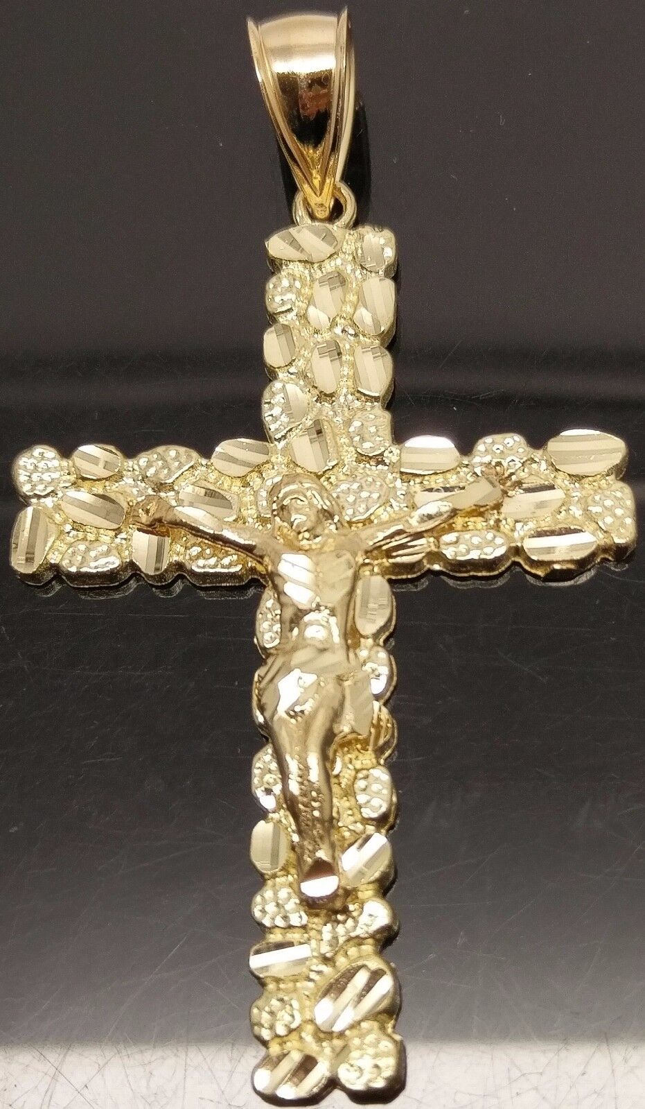 Nugget Style 10K Yellow Gold Men Women Jesus Crucified Cross Pendent - GoldenlinQ