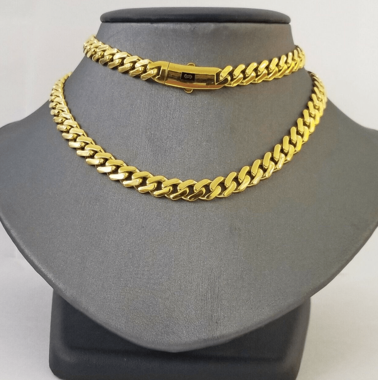 Real 10k Gold Royal Miami Cuban Monaco Link 8mm 22" yellow gold necklace - GoldenlinQ
