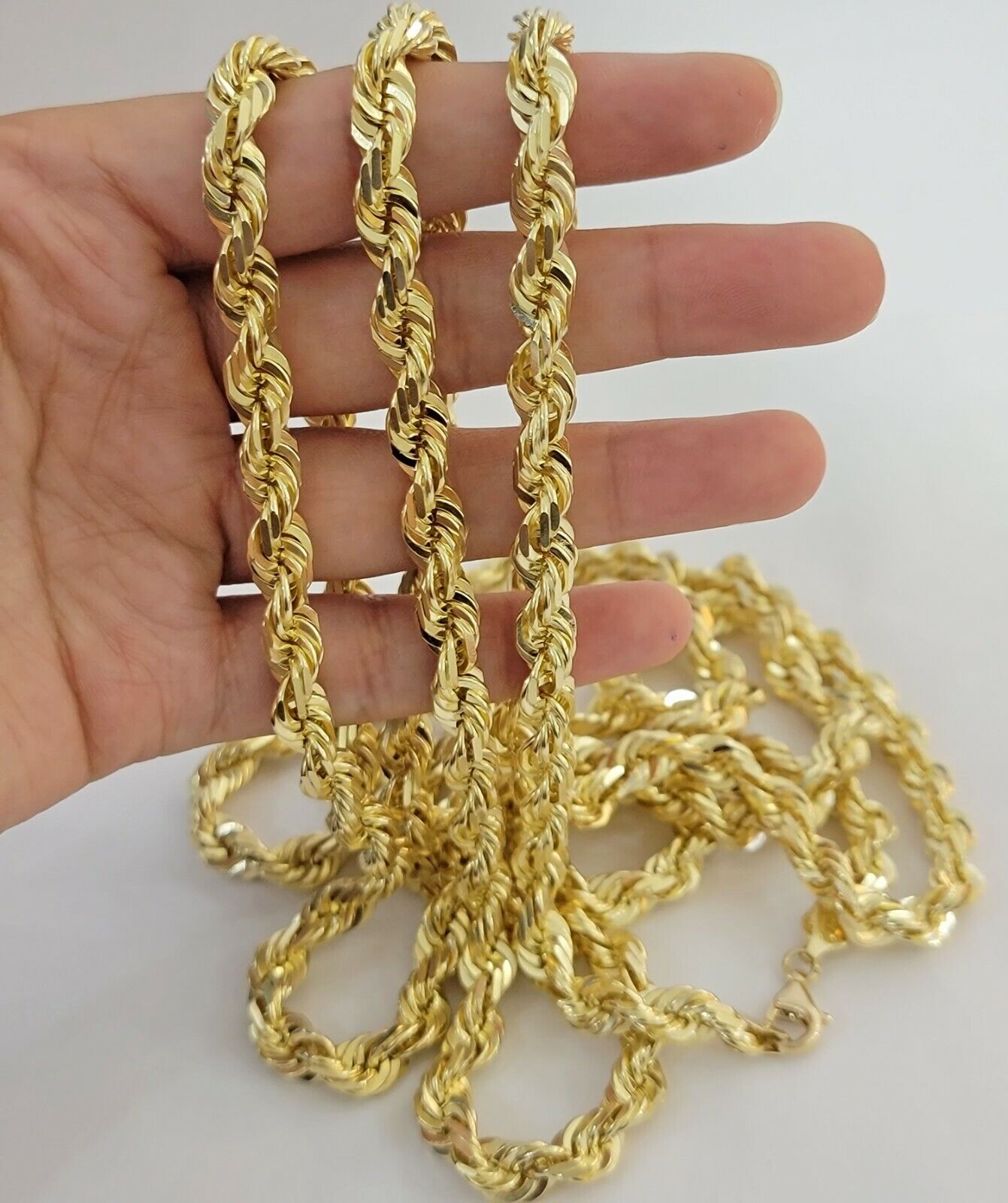 Real 10k Gold Solid Rope Chain Mens Necklace 8mm 24" Inch Diamond cuts 10kt - GoldenlinQ