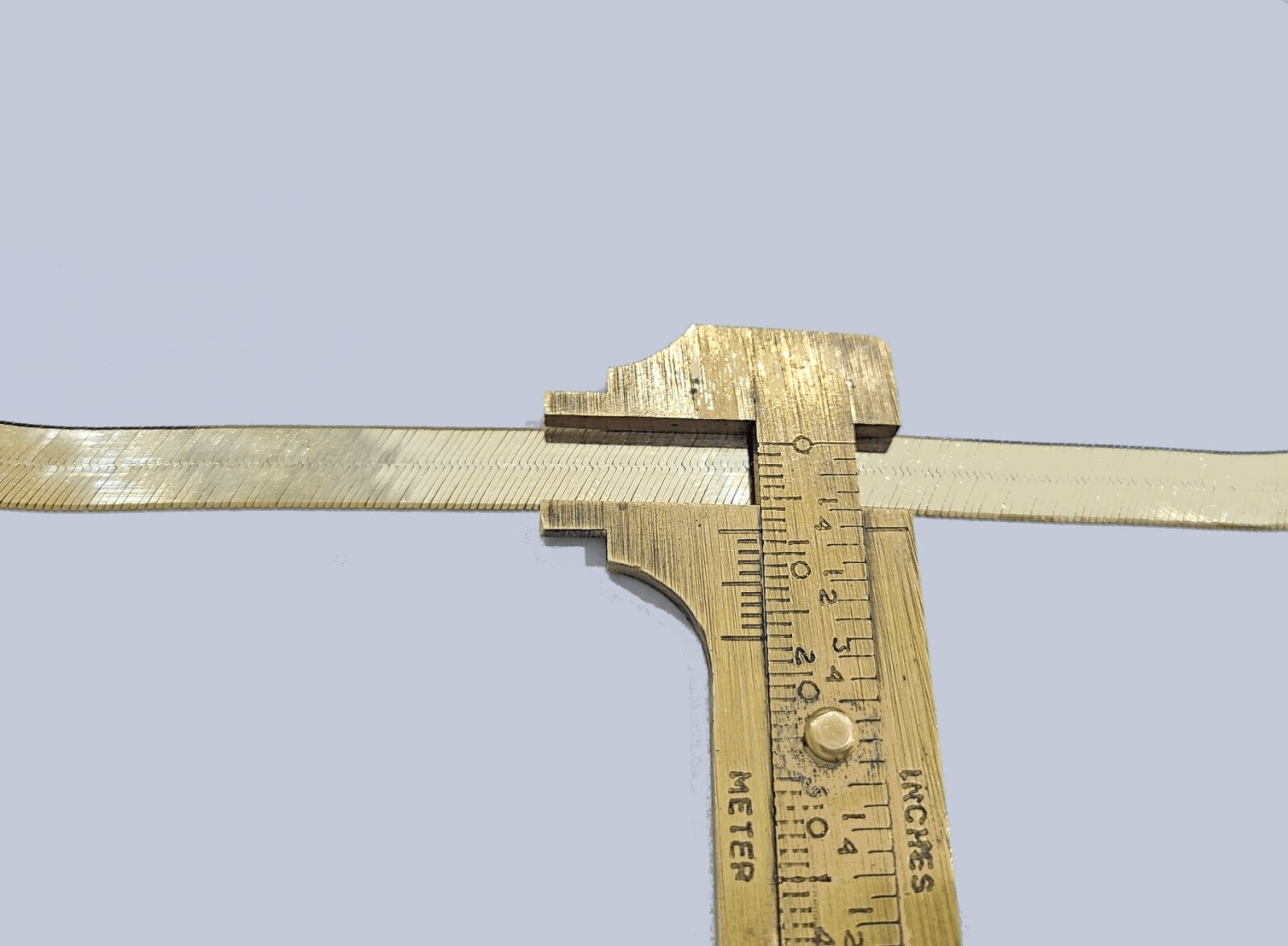 Real 10k Yellow Gold Necklace 8mm Herringbone Chain 18'' inches Unisex - GoldenlinQ