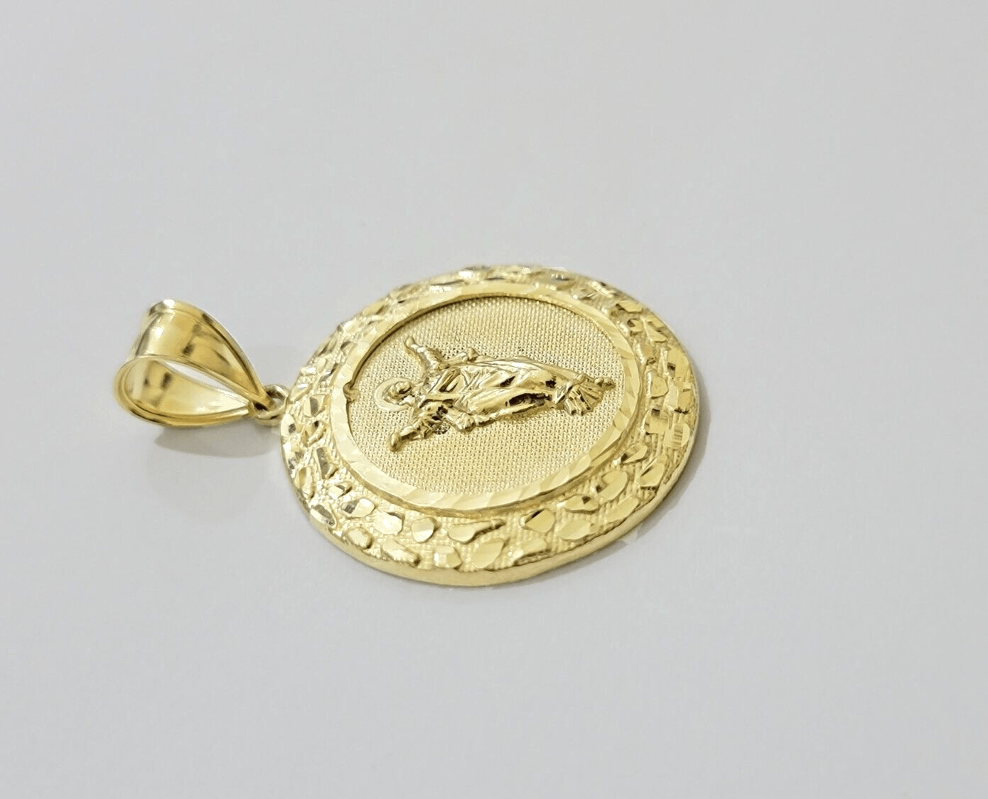 Real 10kt Jesus Circle Charm Pendant 10k Yellow Gold Chain Necklace 1.5 Inch NEW - GoldenlinQ