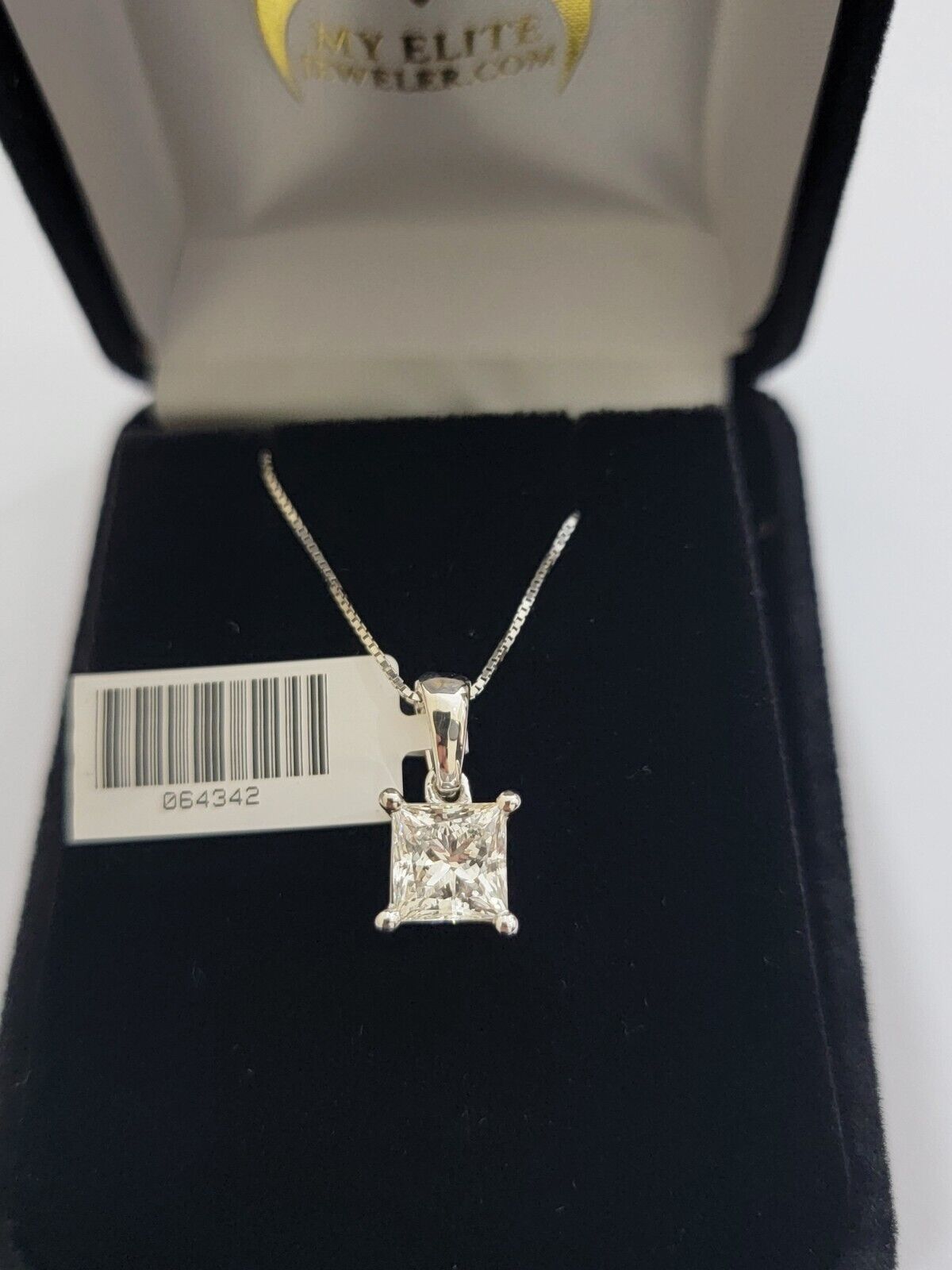 Real Ladies Diamond Solitaire Pendant 2CT 14k White Gold Princess Cut Lab - made - GoldenlinQ